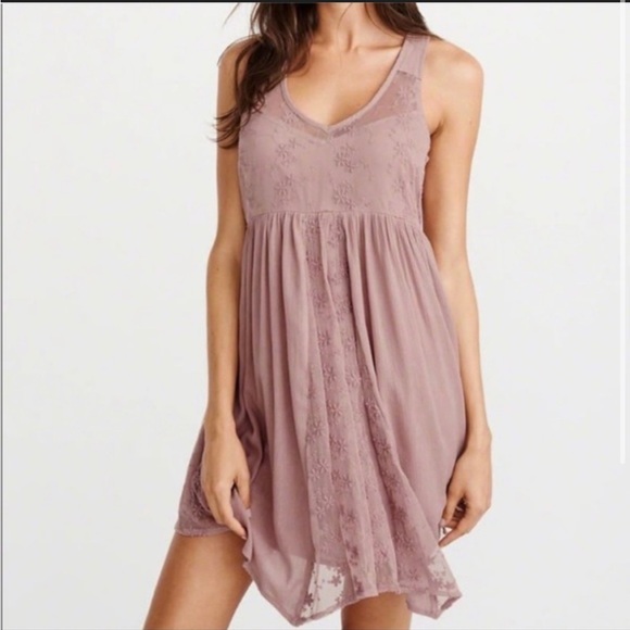 Abercrombie & Fitch Dresses & Skirts - Abercrombie & Fitch Blush/Mauve dress